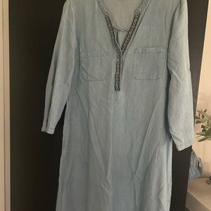 Spence denim 3quarter length button up sleeves